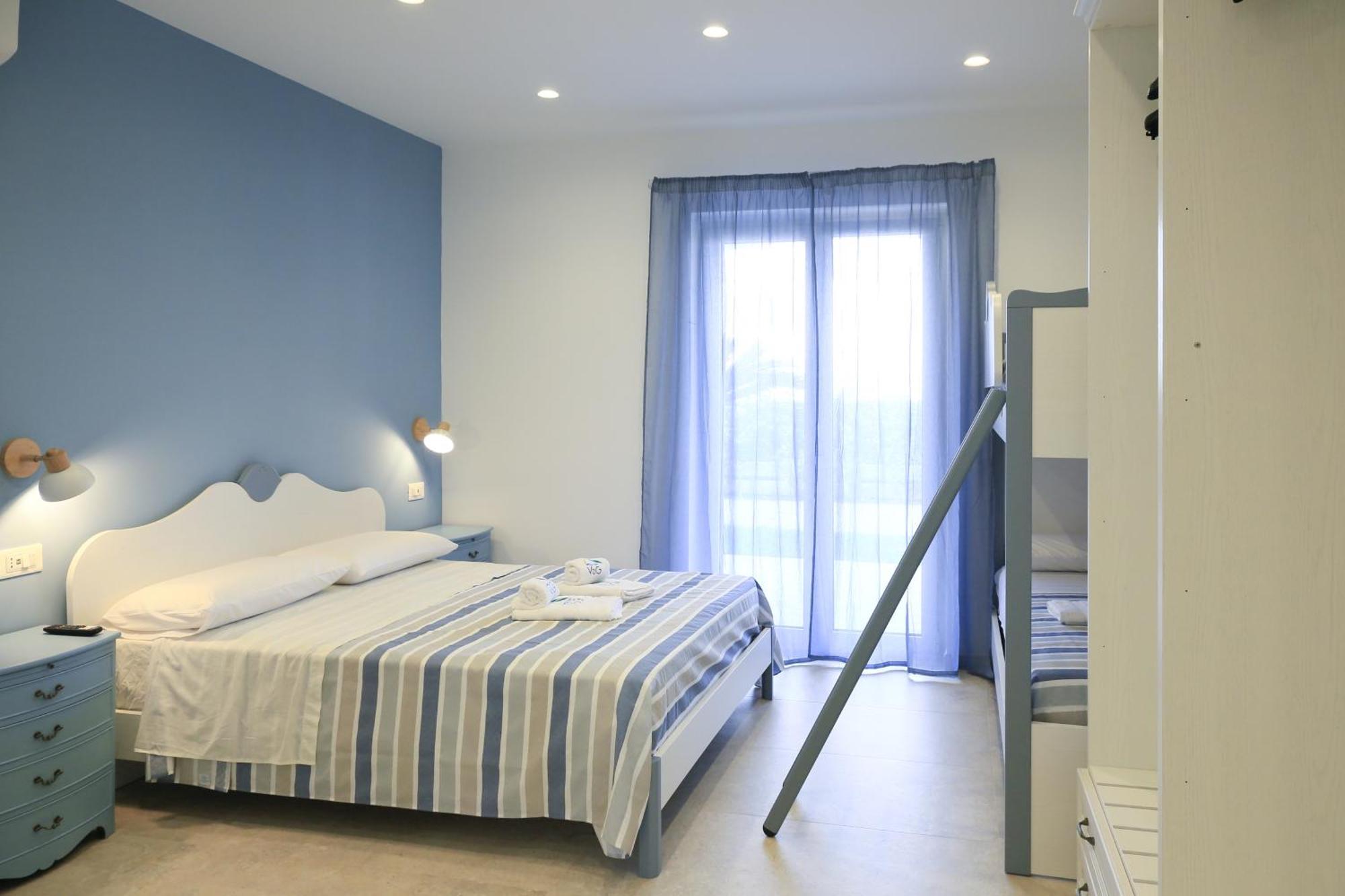 Villa Del Gaudio Rooms & Apartments Castellammare di Stabia Dış mekan fotoğraf