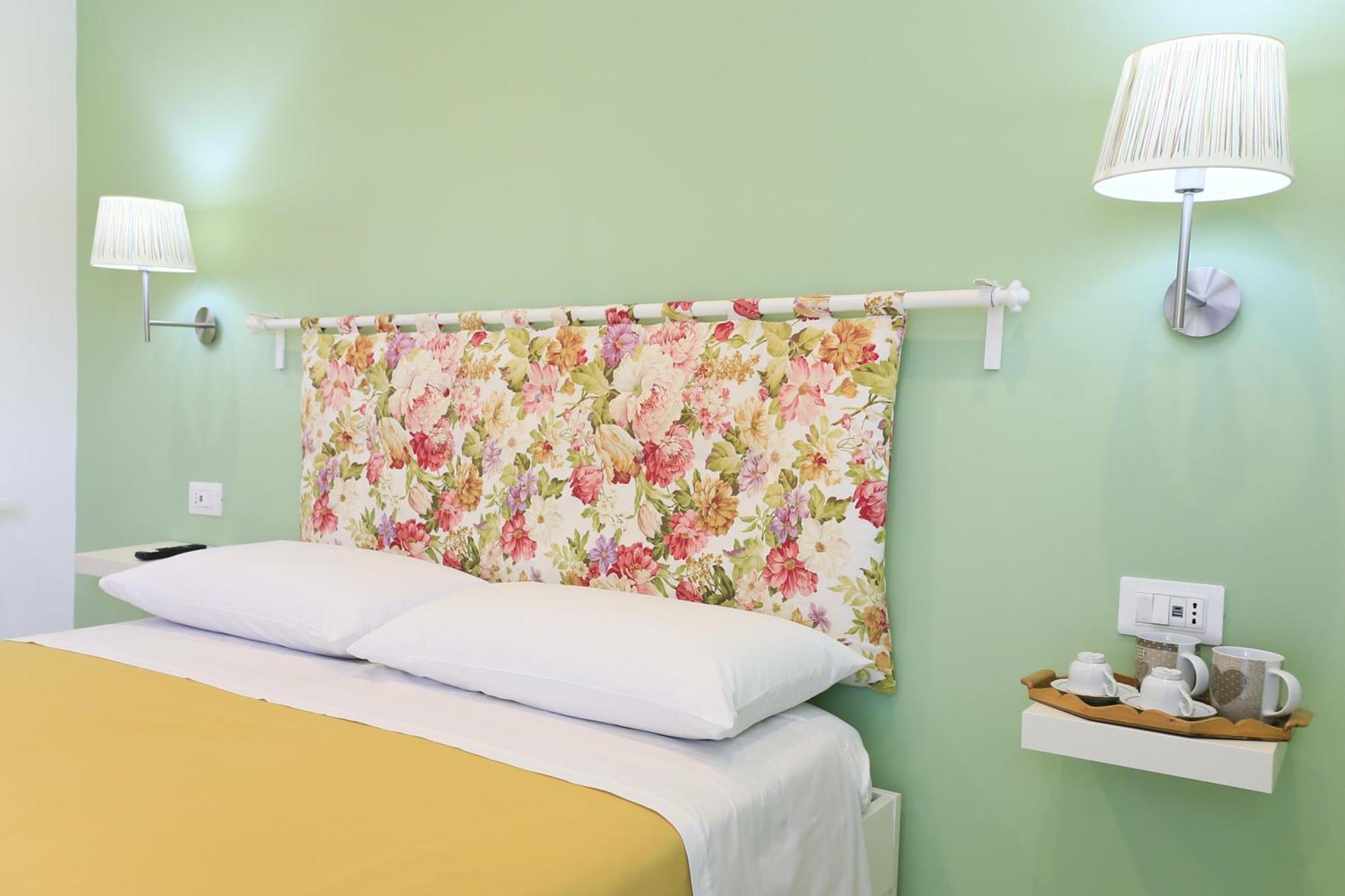 Villa Del Gaudio Rooms & Apartments Castellammare di Stabia Dış mekan fotoğraf